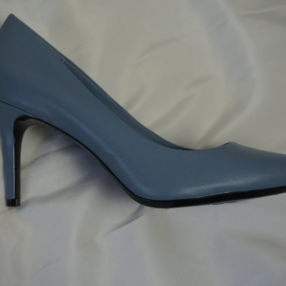 Calvin Klein Gayle Nappa Stone Blue SIZE 9.5M - Picture 9 of 12